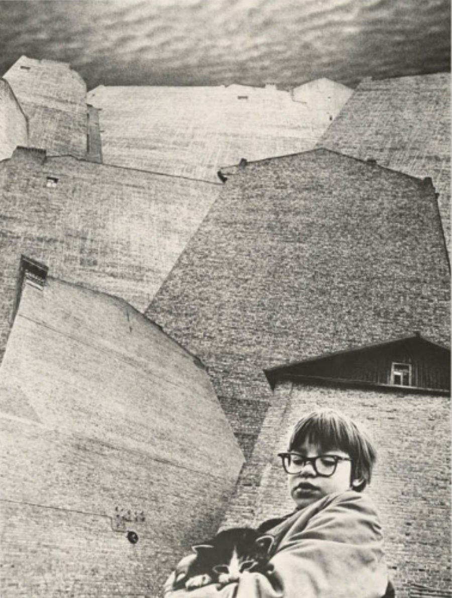Oleksandr Suprun, Urbanist confession. Caress, 1975