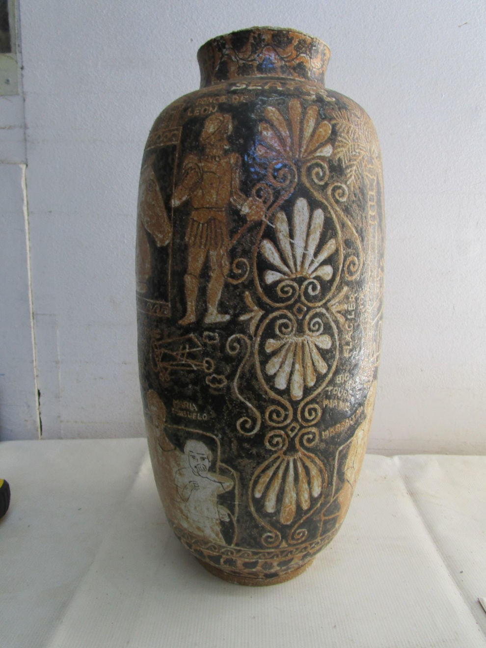 Magdalena Suarez Frimkess, Untitled, 2012