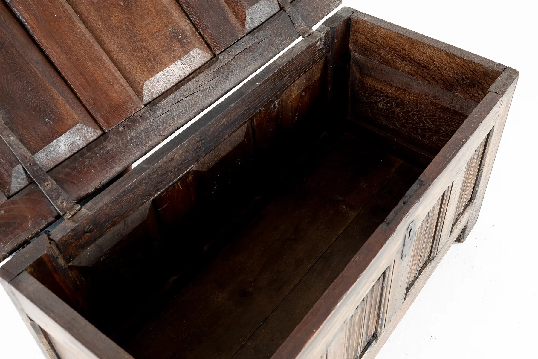 SOLD, Early 18th Century Linen Trunk