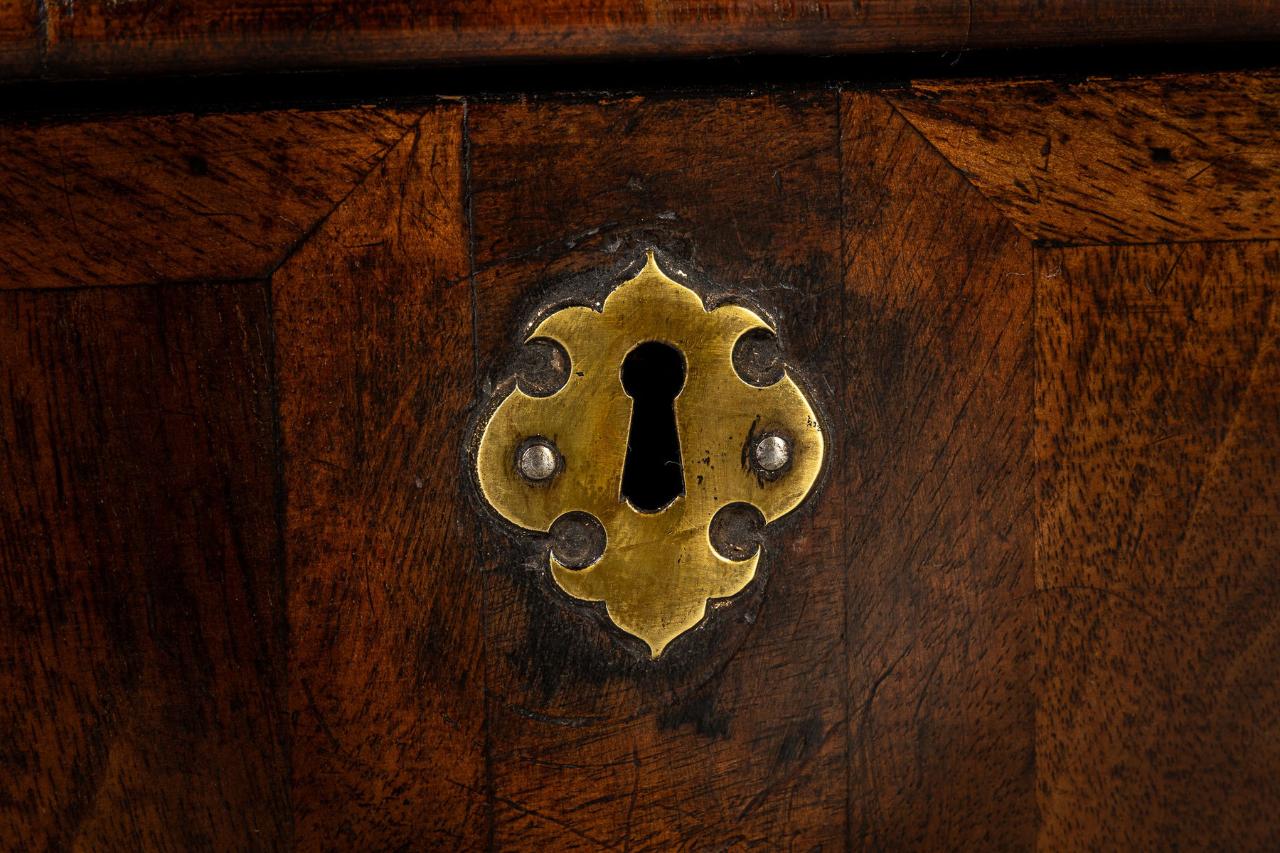 18th Century English Walnut Chest of Drawers