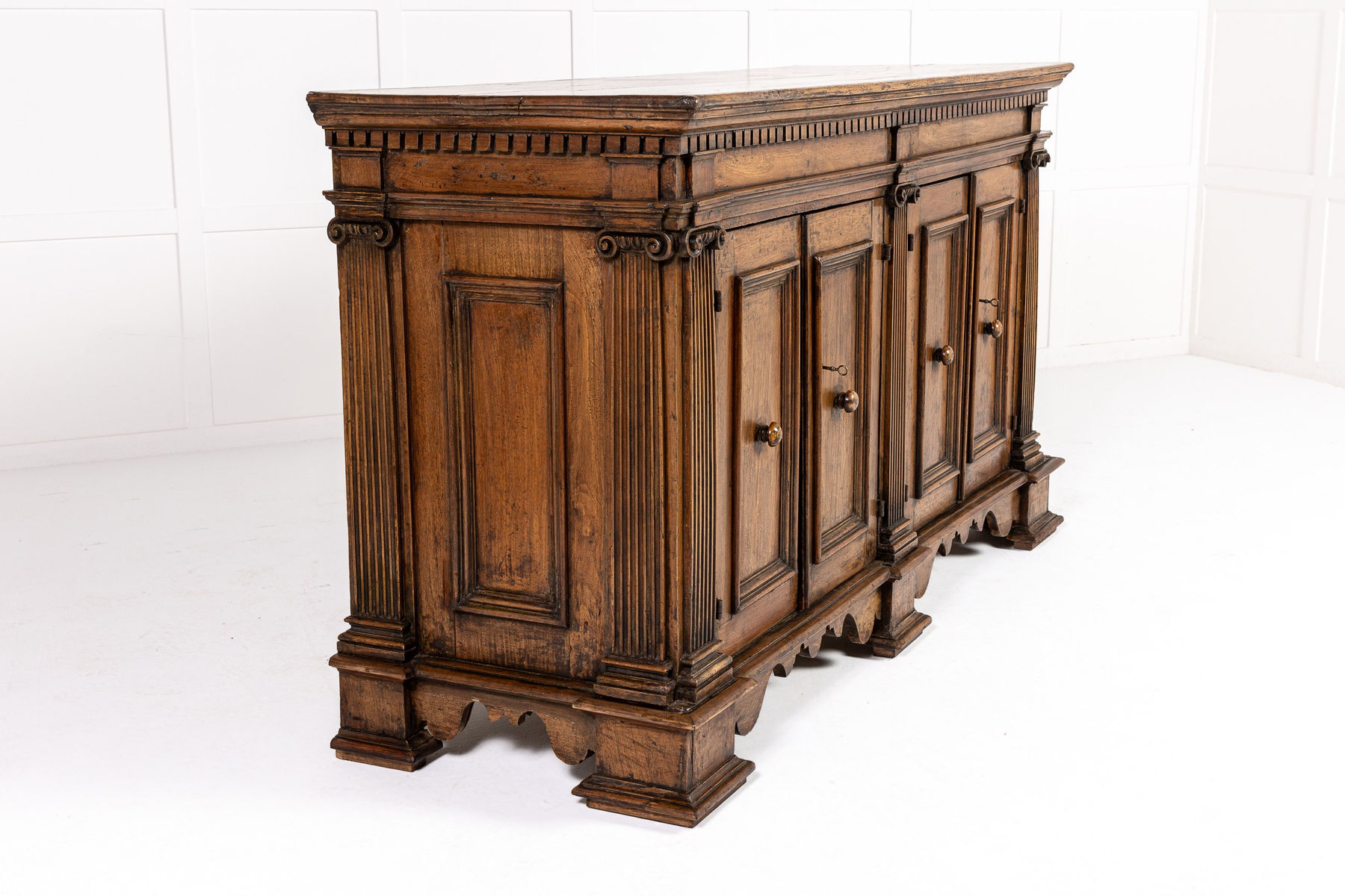 18th Century Italian Walnut Sideboard/Cabinet