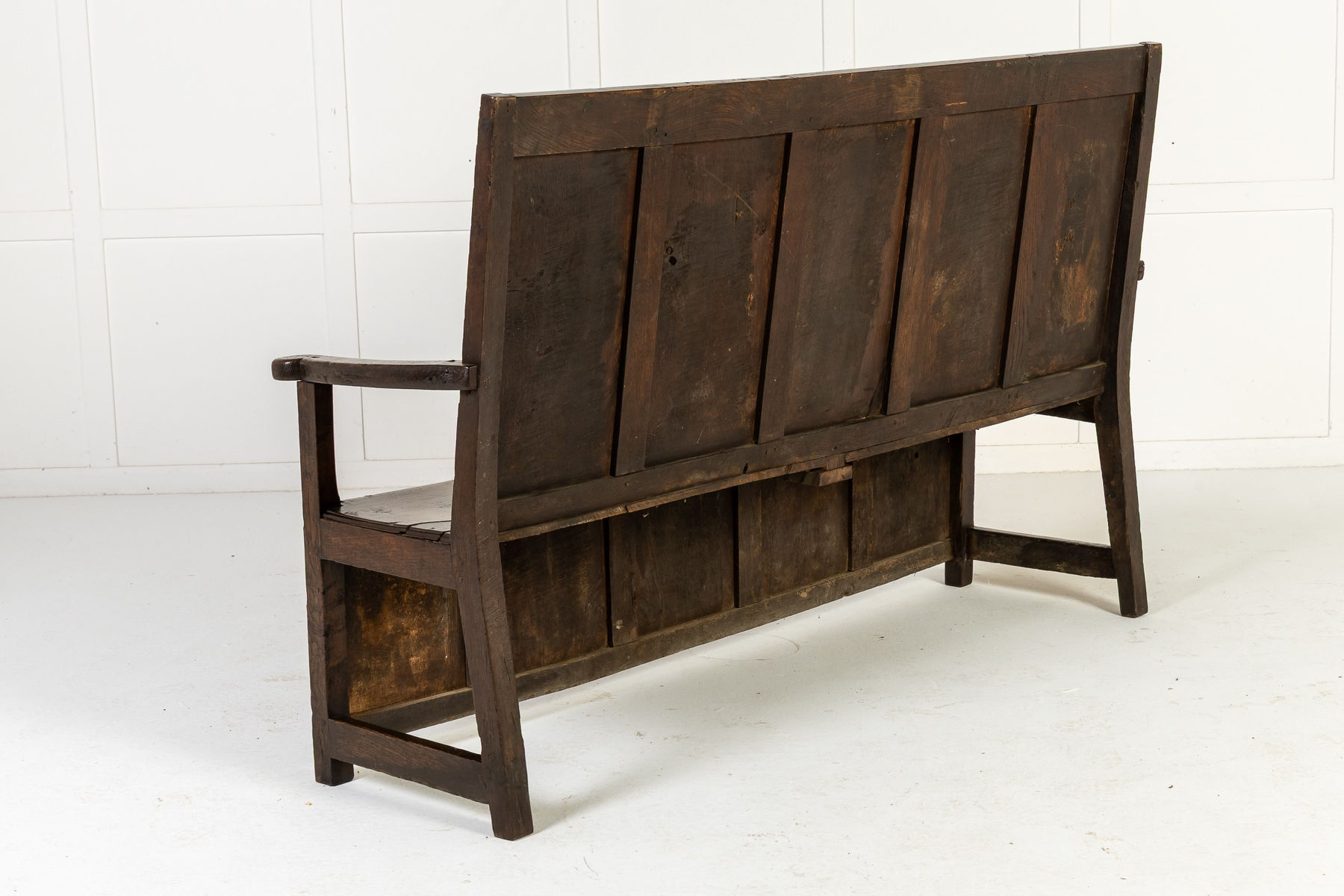18th Century English Oak Settle