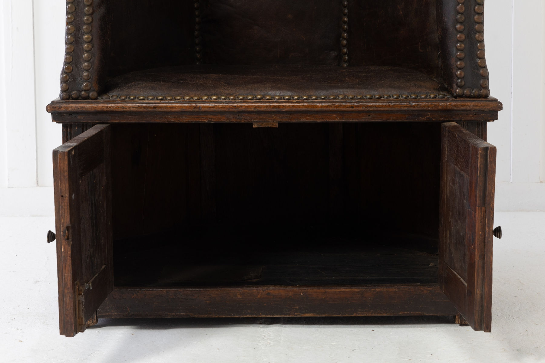 English Oak and Leather Porters Chair