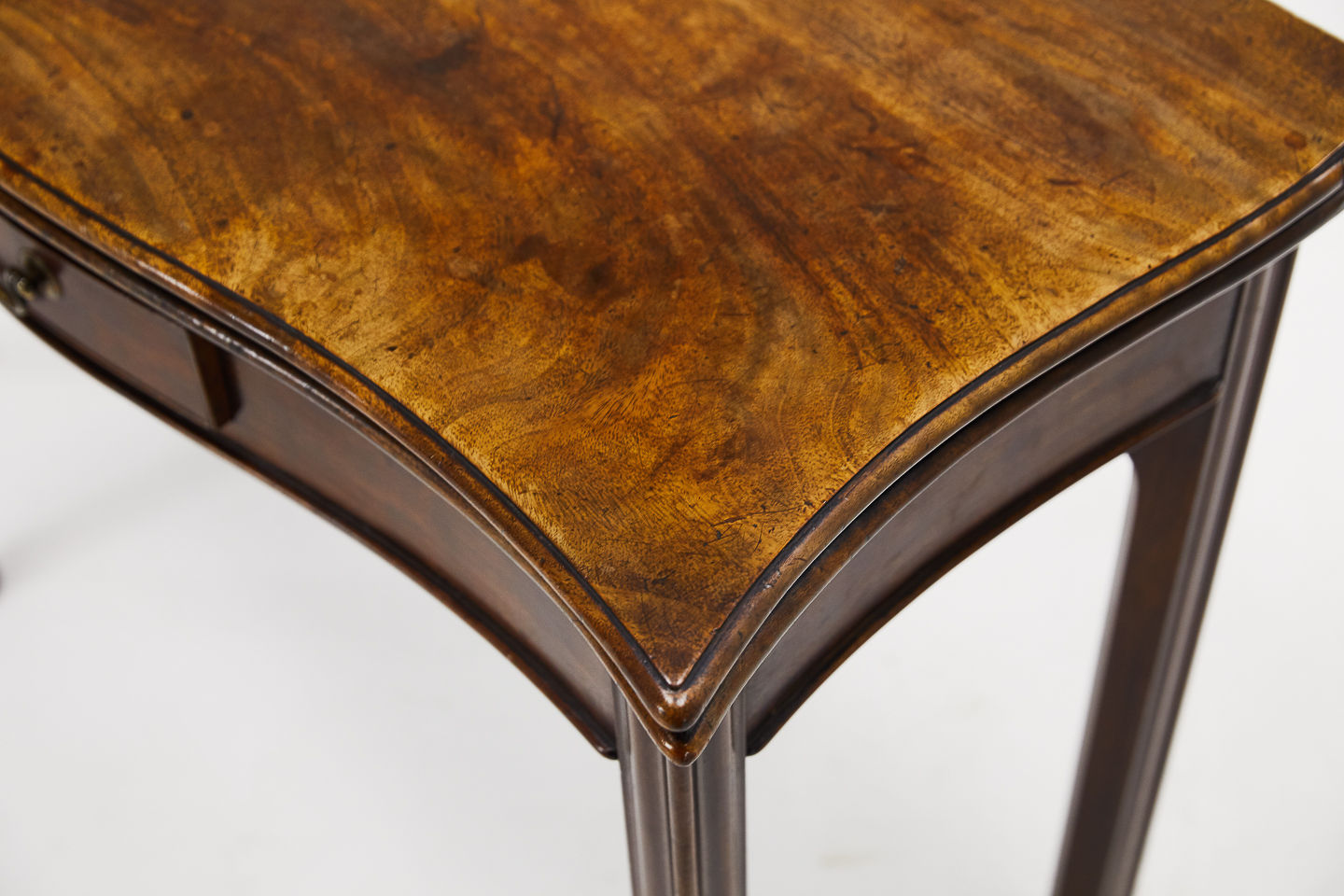 18th Century English Tea Table