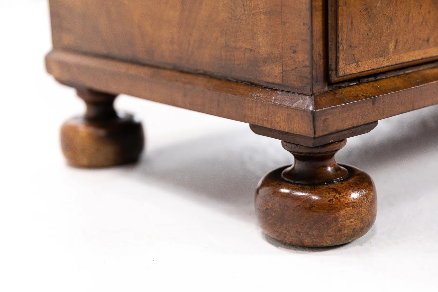 Early 18th Century Queen Anne Walnut Bureau