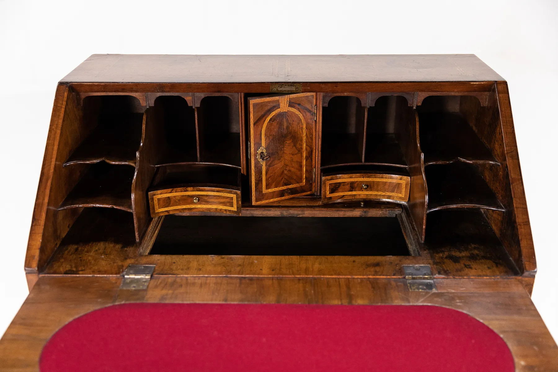 Early 18th Century Queen Anne Walnut Bureau