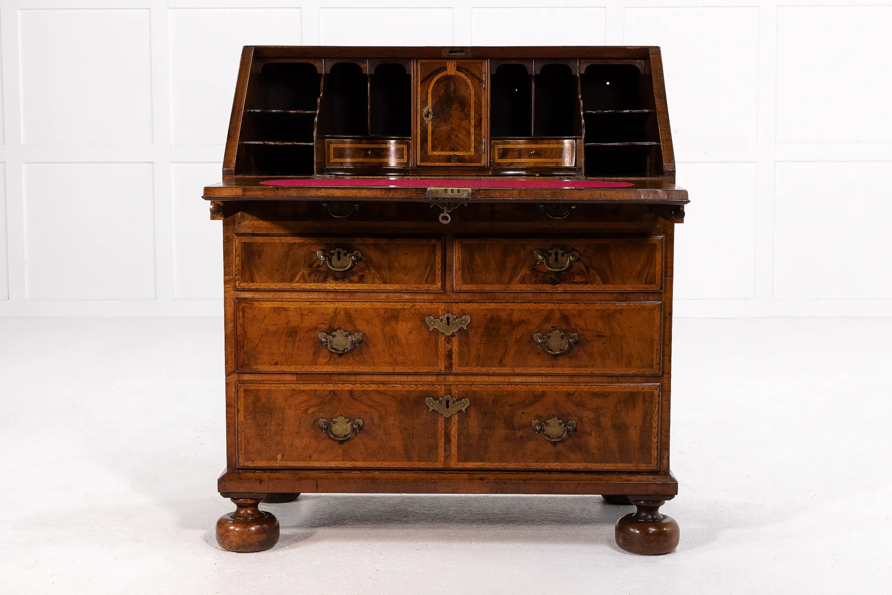 Early 18th Century Queen Anne Walnut Bureau