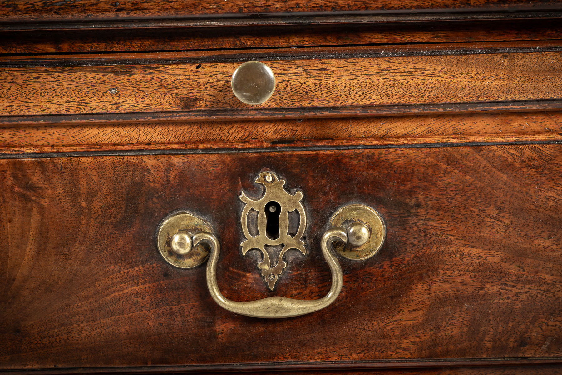 18th Century English George III Mahogany Chest of Drawers