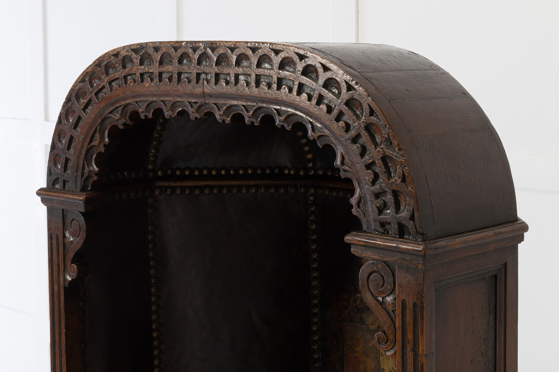 English Oak and Leather Porters Chair