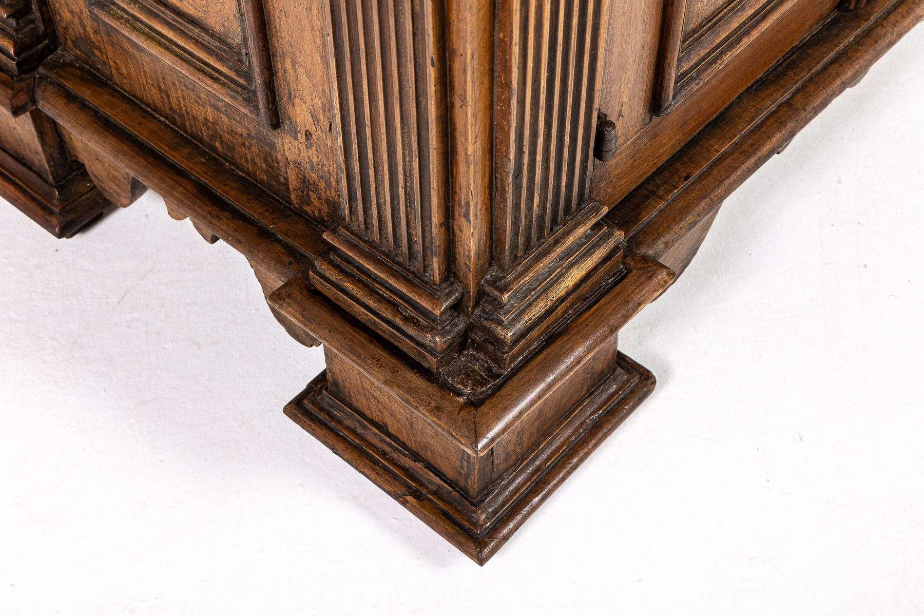 18th Century Italian Walnut Sideboard/Cabinet