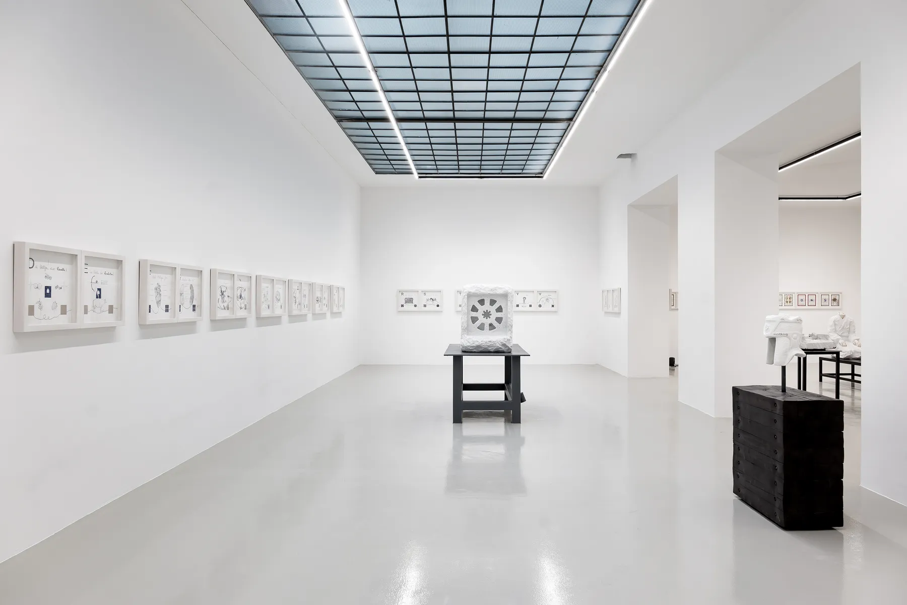 Markus Redl, Markus Redl "Mudras" Installation View No.1, 2017