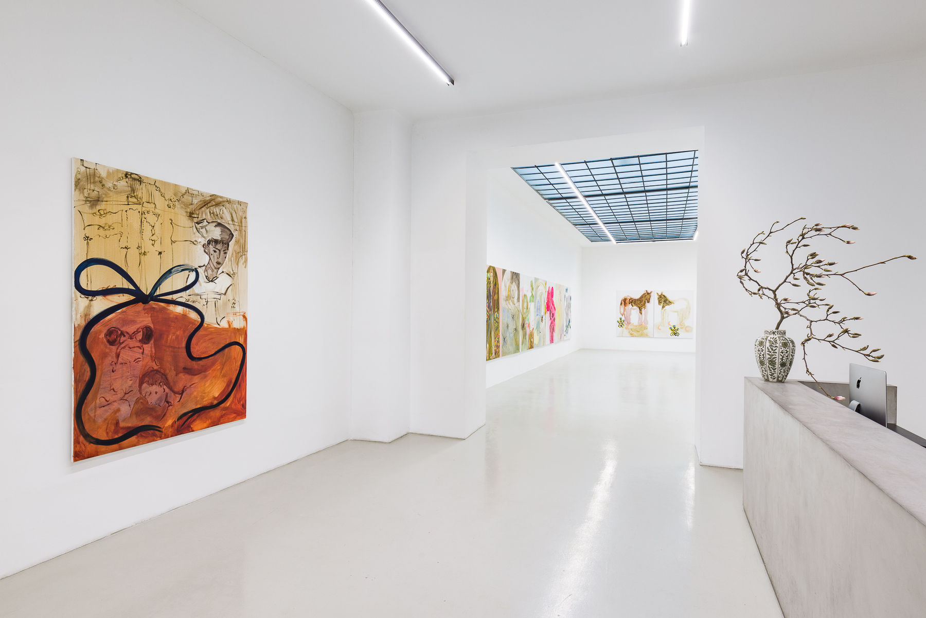 Faye Wei Wei, Installation View V: The Moon Balloon of New York City