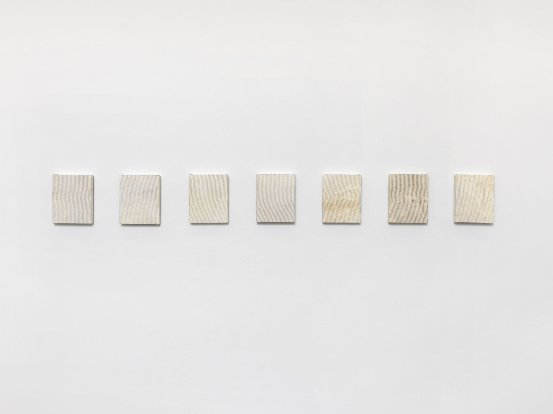 Eric Oglander, Seven identical squares , 2024