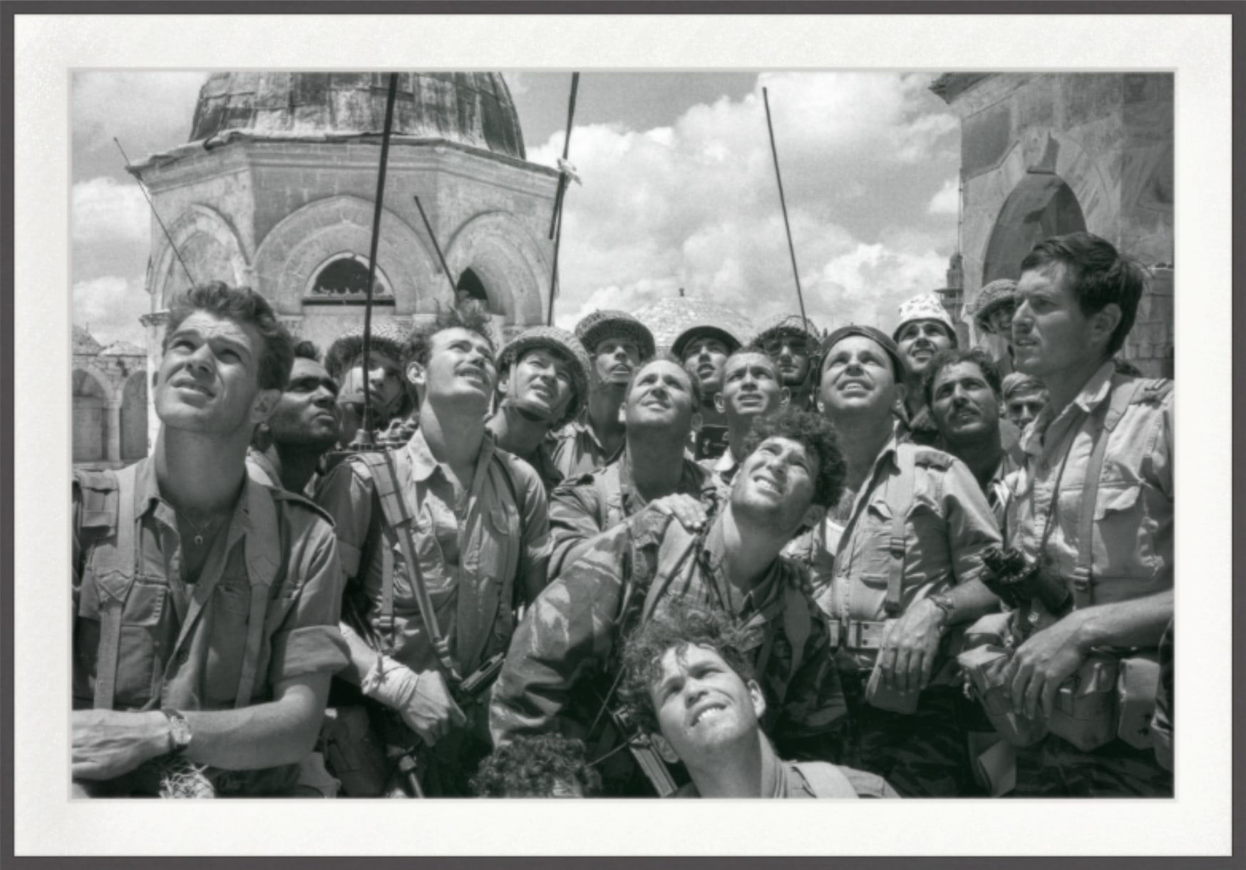 Micha Bar-Am, Paratroopers on Temple Mount, Jerusalem, 1967