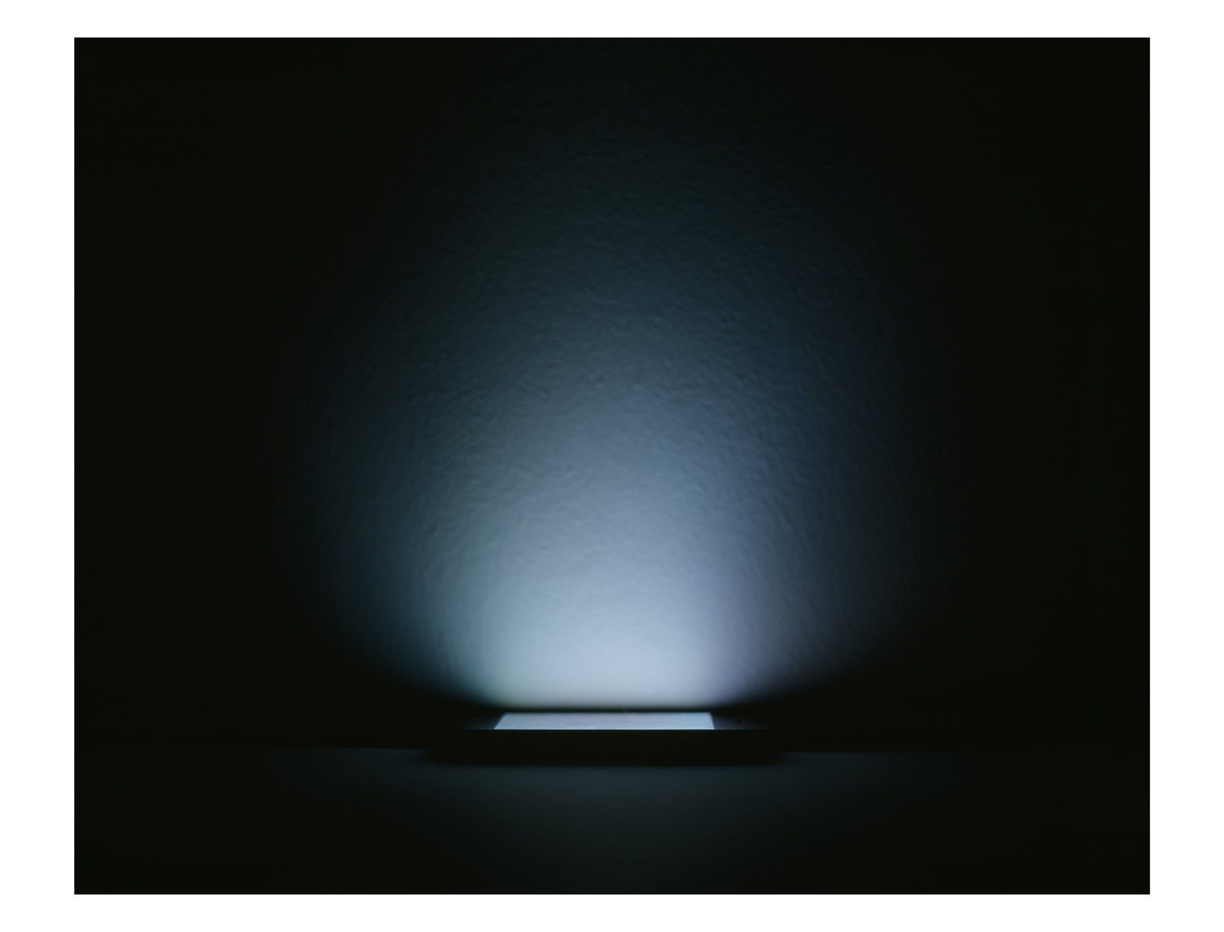 Brigitte Niedermair, The Present (II), 2012