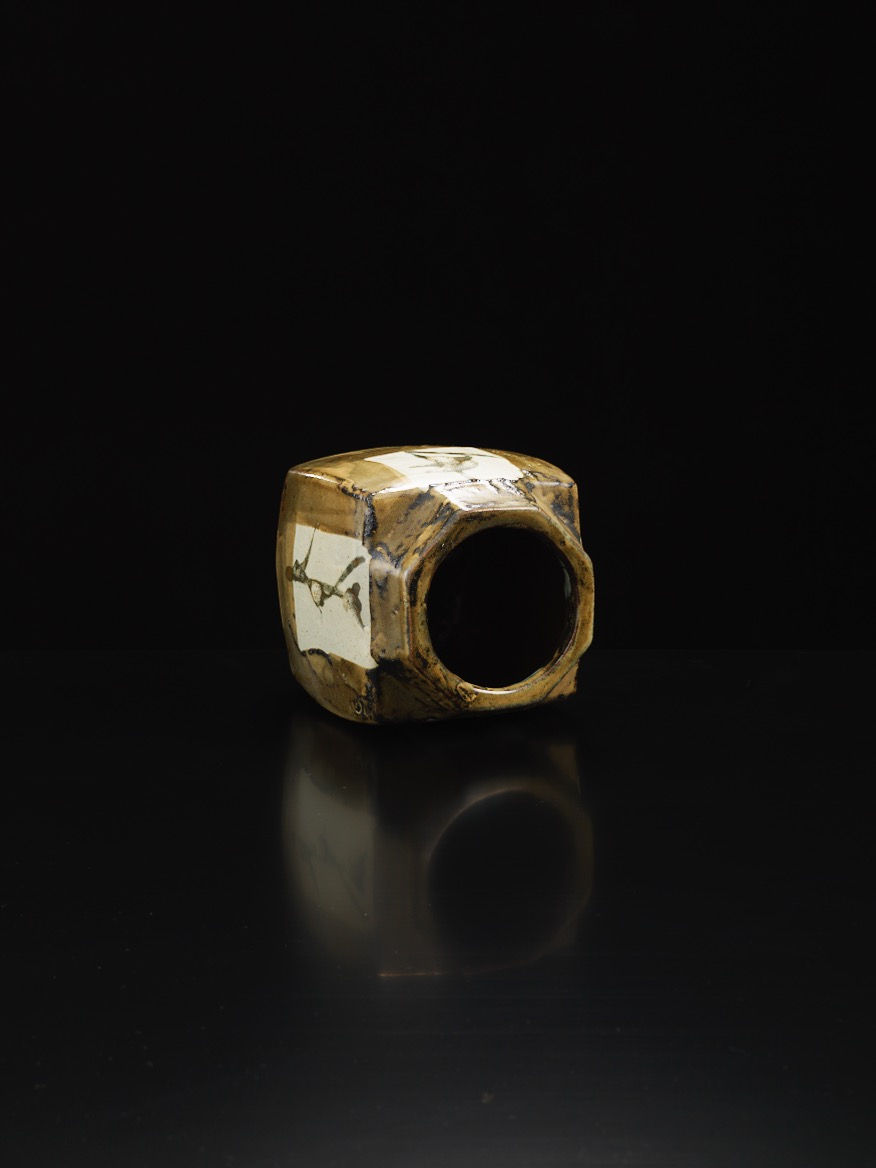 Shoji Hamada, Squared Jar