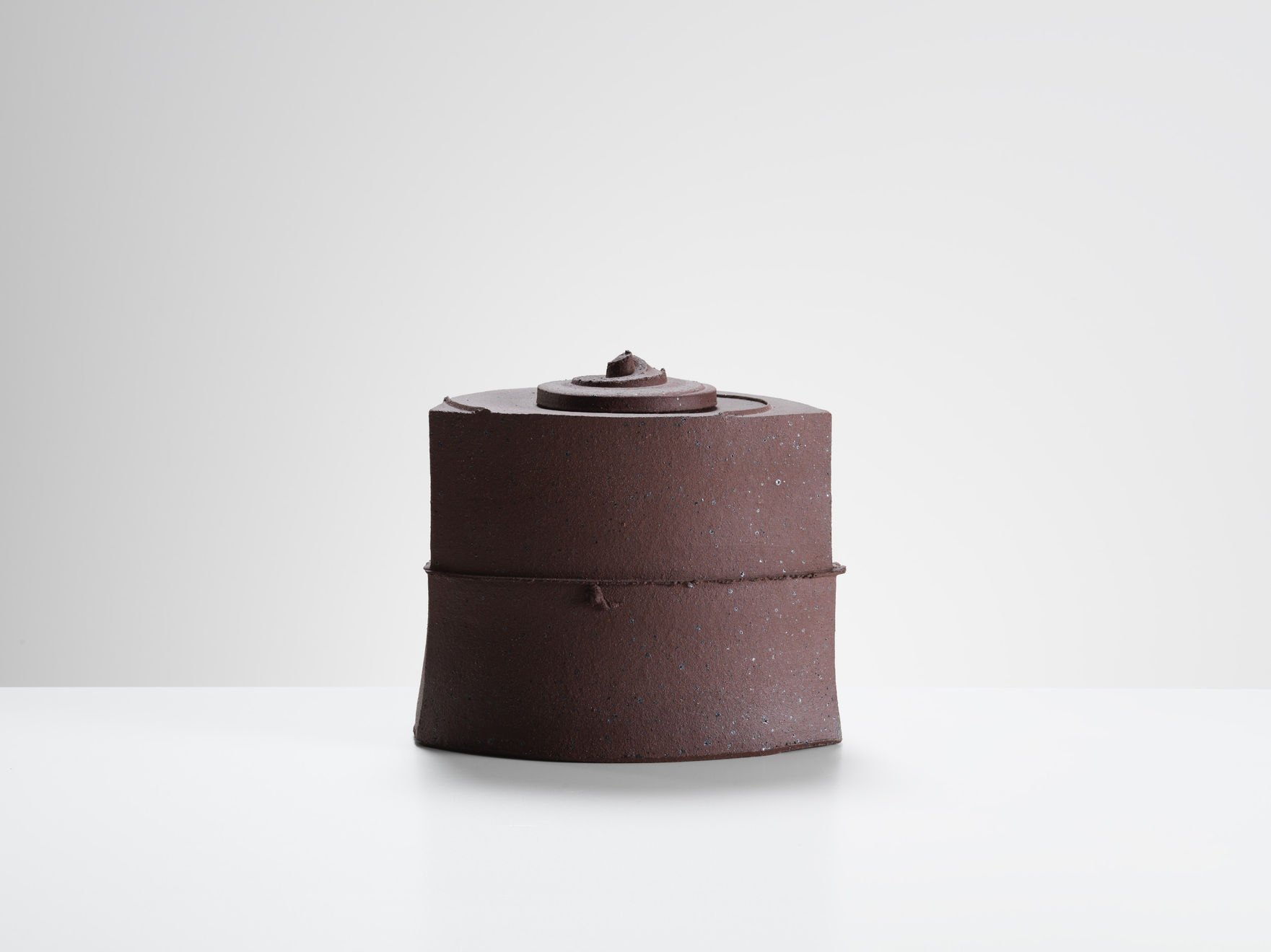 Julian Stair, Elliptical Cinerary Jar, 2021