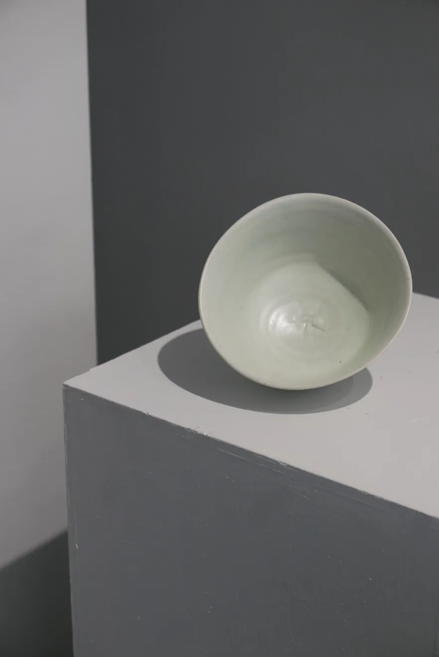 Bernard Leach, Porcelain Bowl with carved decoration