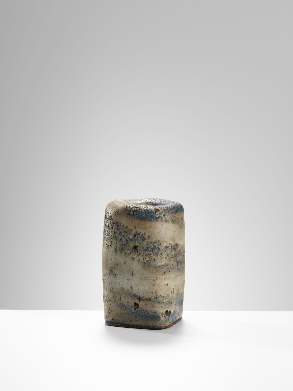 Lucie Rie, Vase, c 1968