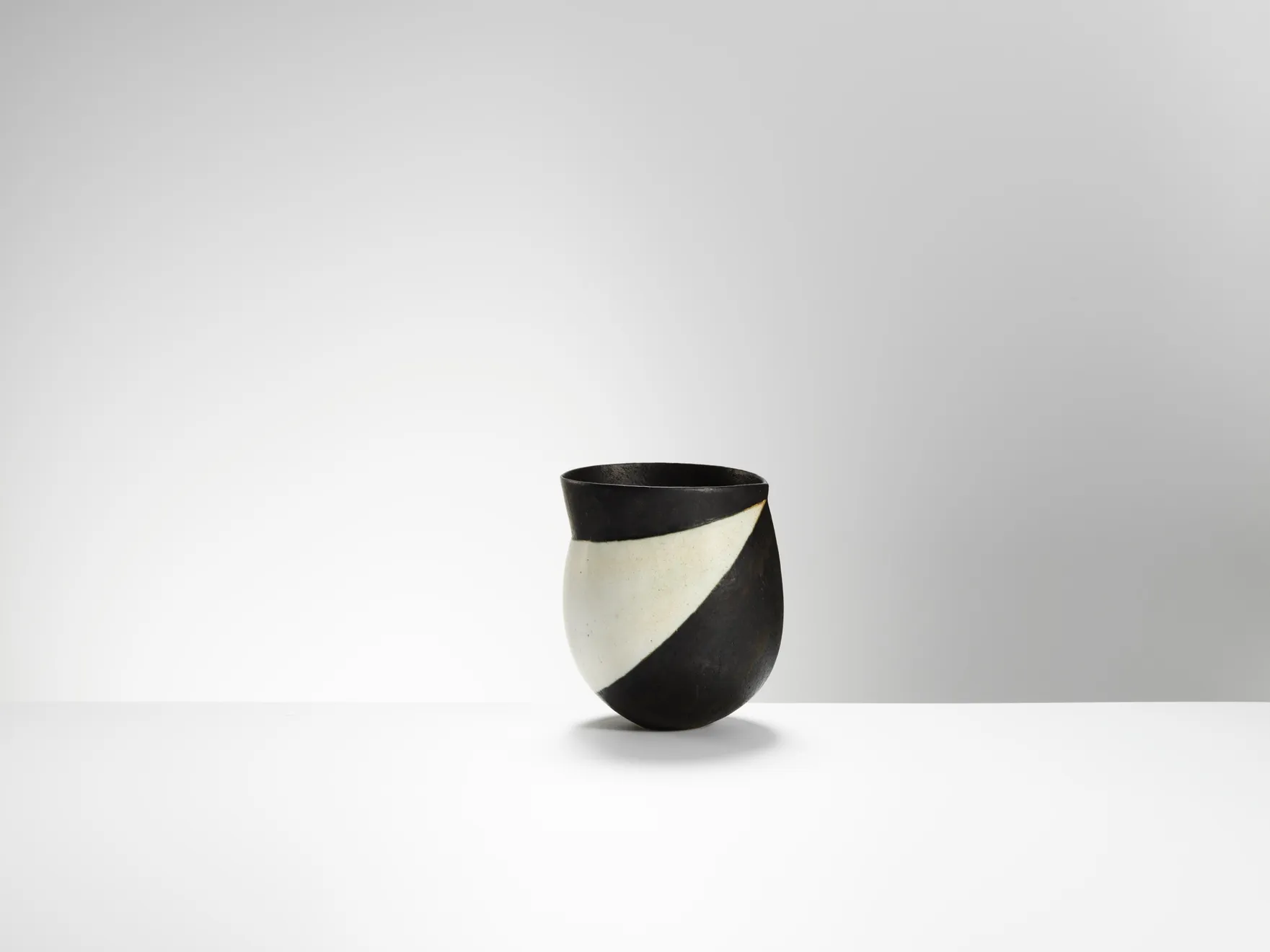 John Ward, Black and White Pot, c. 1980s