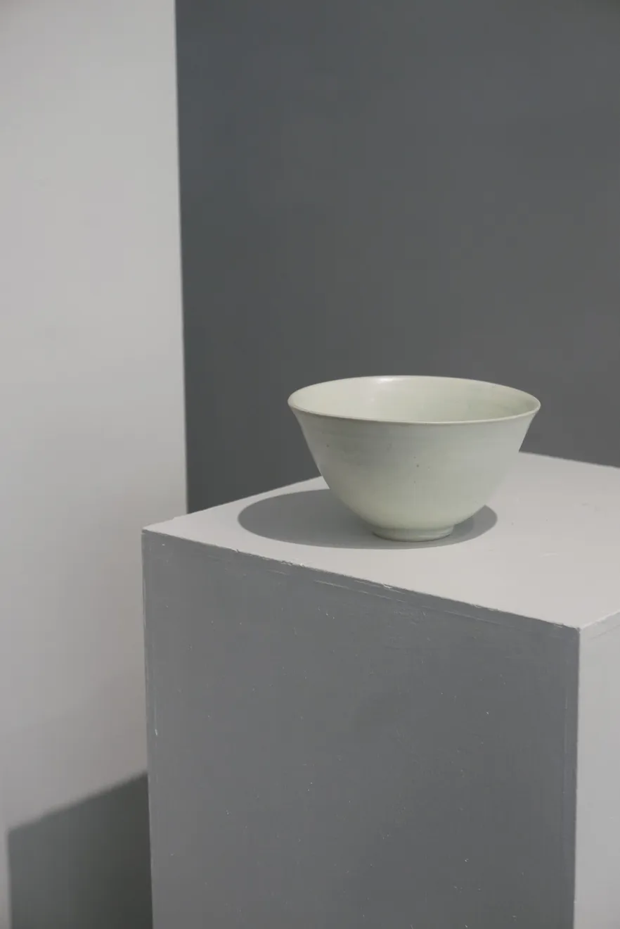 Bernard Leach, Porcelain Bowl with carved decoration