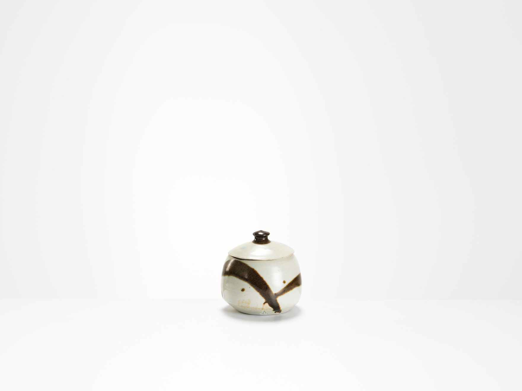 Janet Leach, Lidded Pot