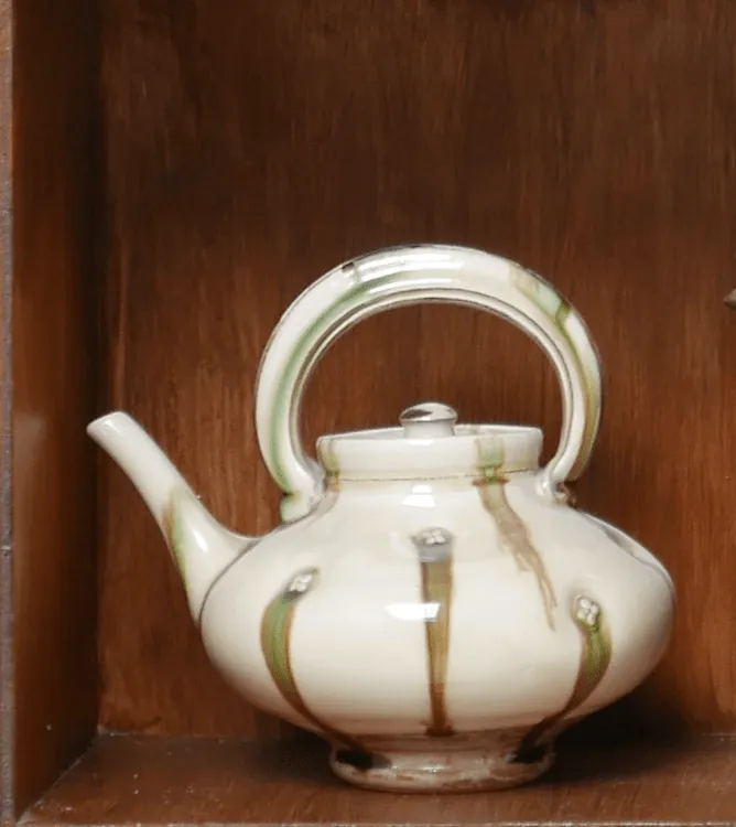 Takeshi Yasuda, Teapot