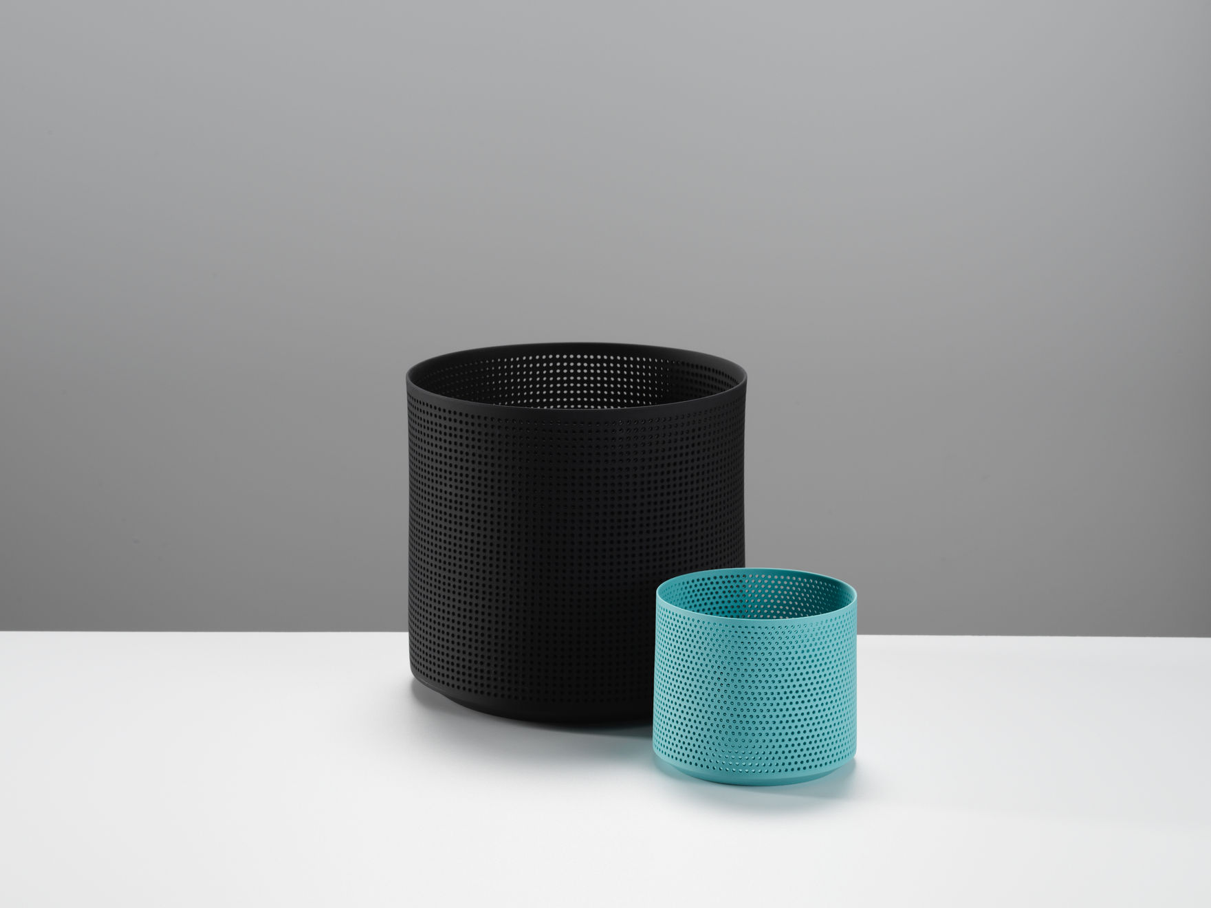 Niisato Akio, Luminescent Vessel, Balck