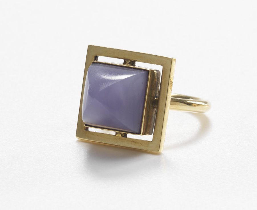 Wendy Ramshaw, Square Chalcedony Ring