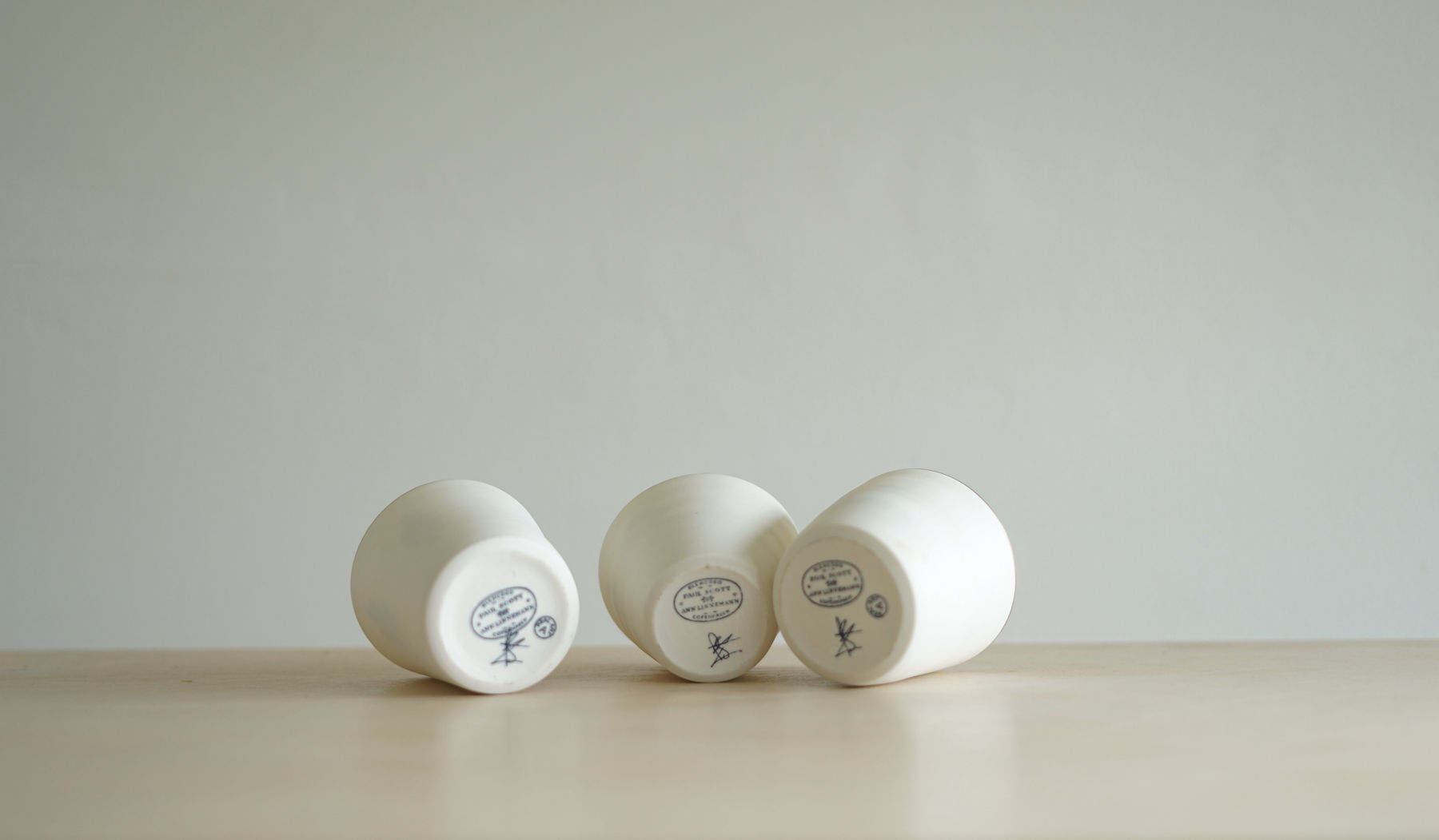 Paul Scott, Trio of Small Beakers