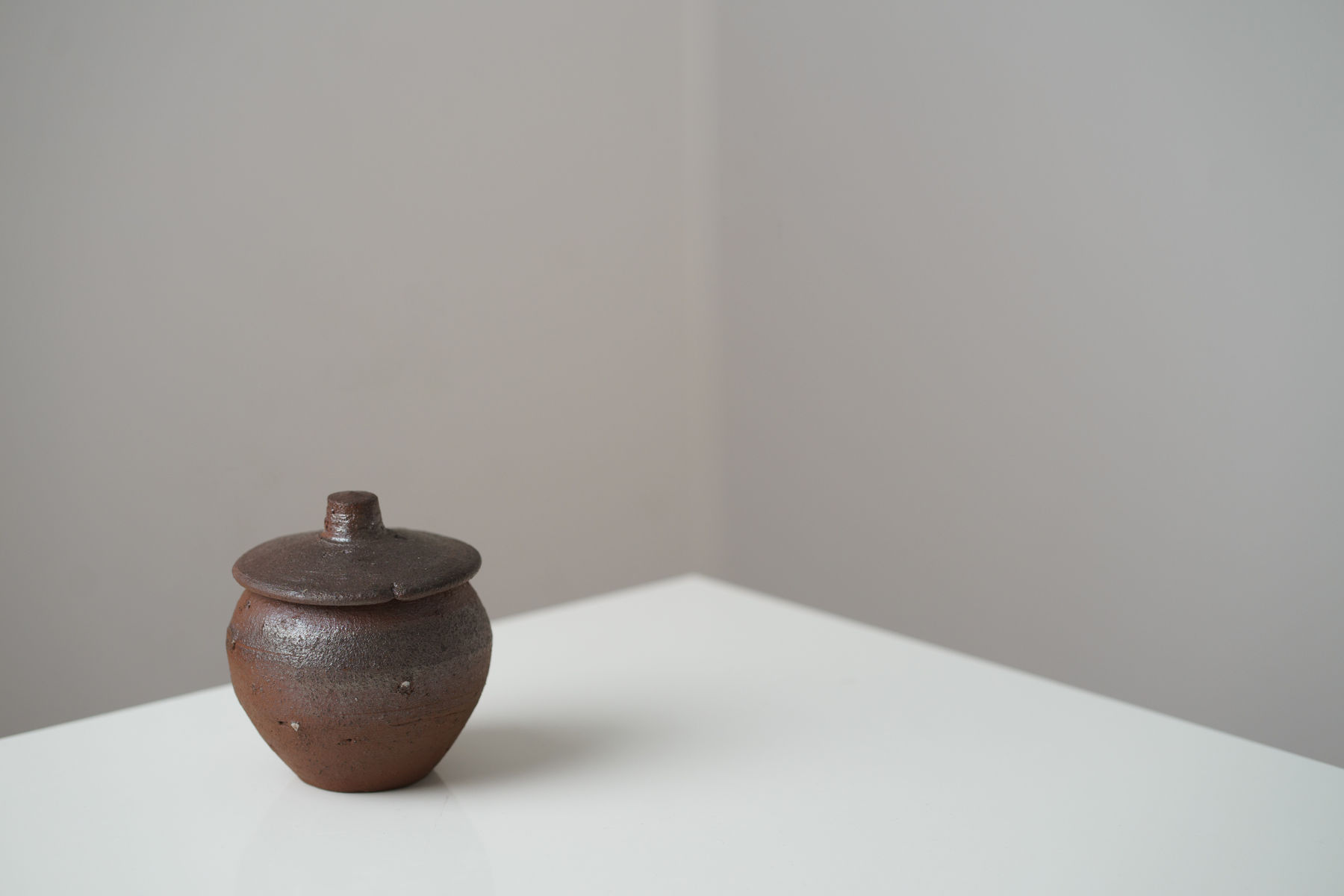 Rob Barnard, Lidded Jar, 2022