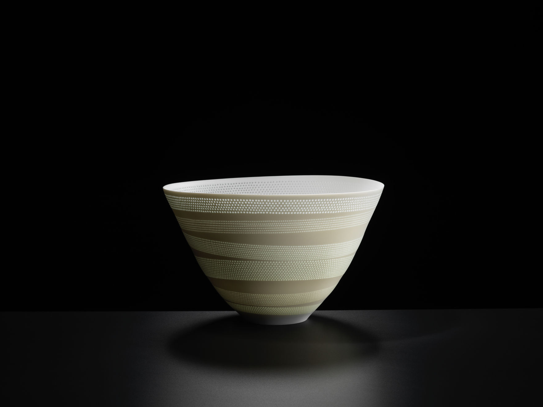 Niisato Akio, Light Vessel, 2019