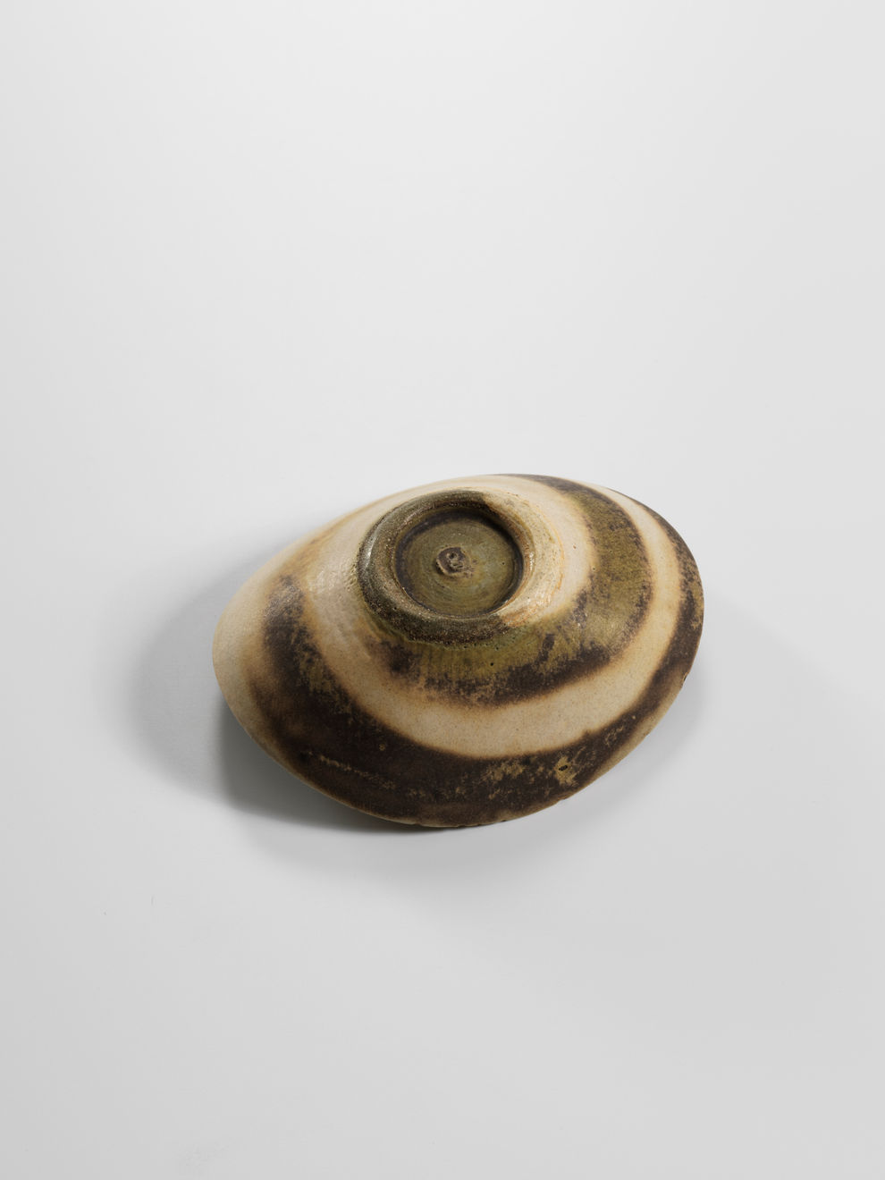 Lucie Rie, Shallow Open Bowl, c. 1970s