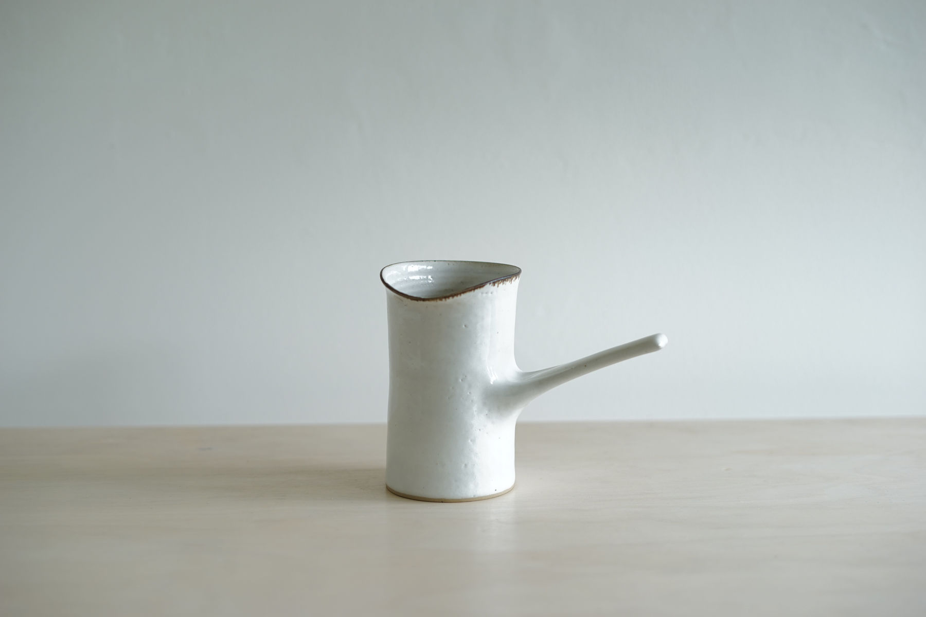 Lucie Rie, Large Pourer