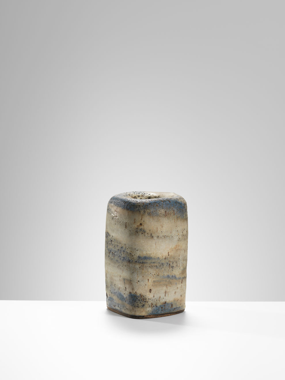 Lucie Rie, Vase, c 1968