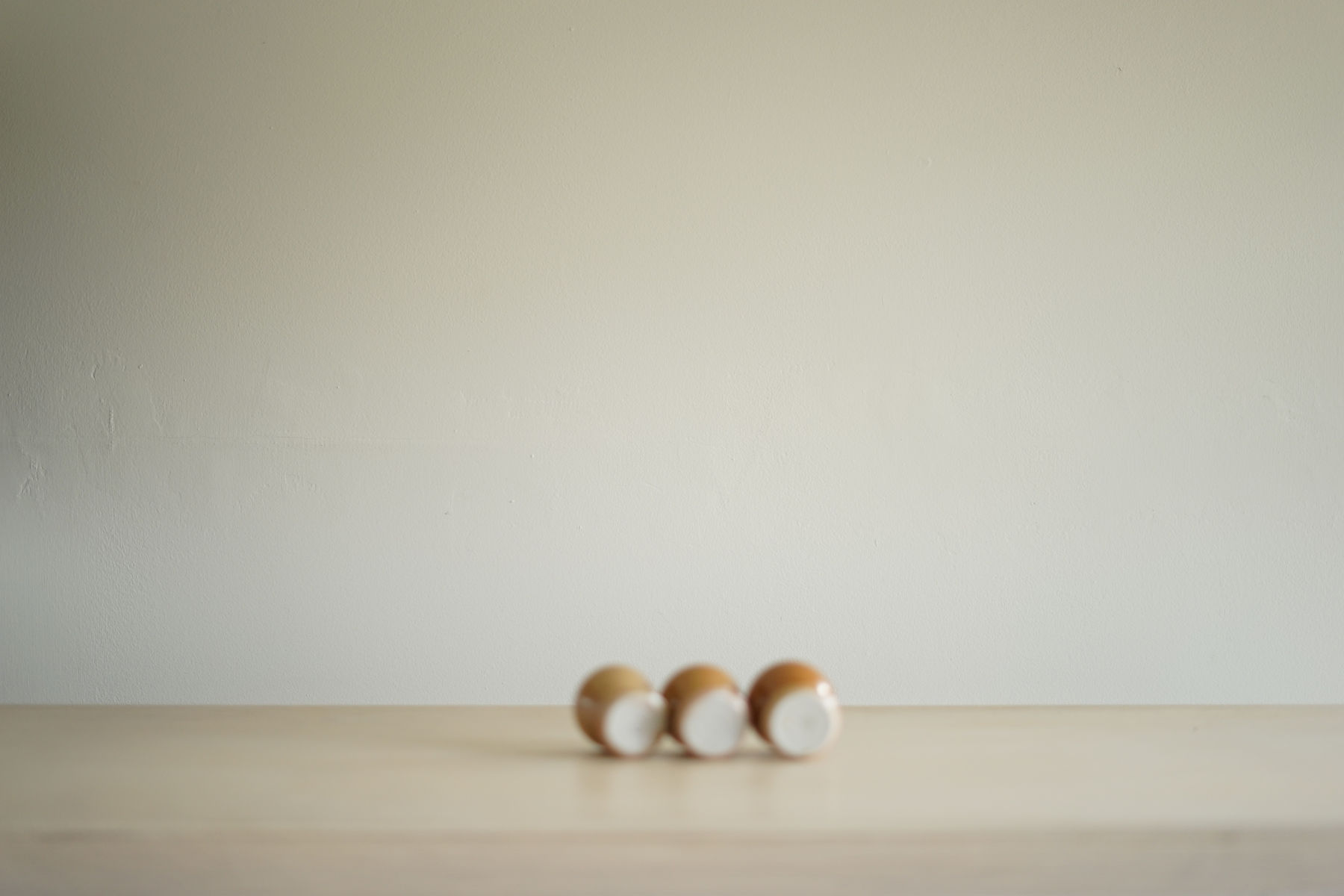 Gwyn Hanssen Pigott, Three Egg Cups