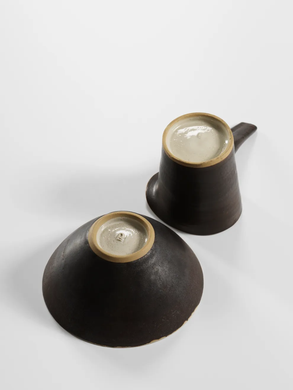 Lucie Rie, Black Pourer , c. 1950s