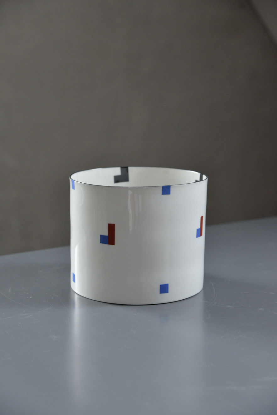 Bodil Manz, 'Square'