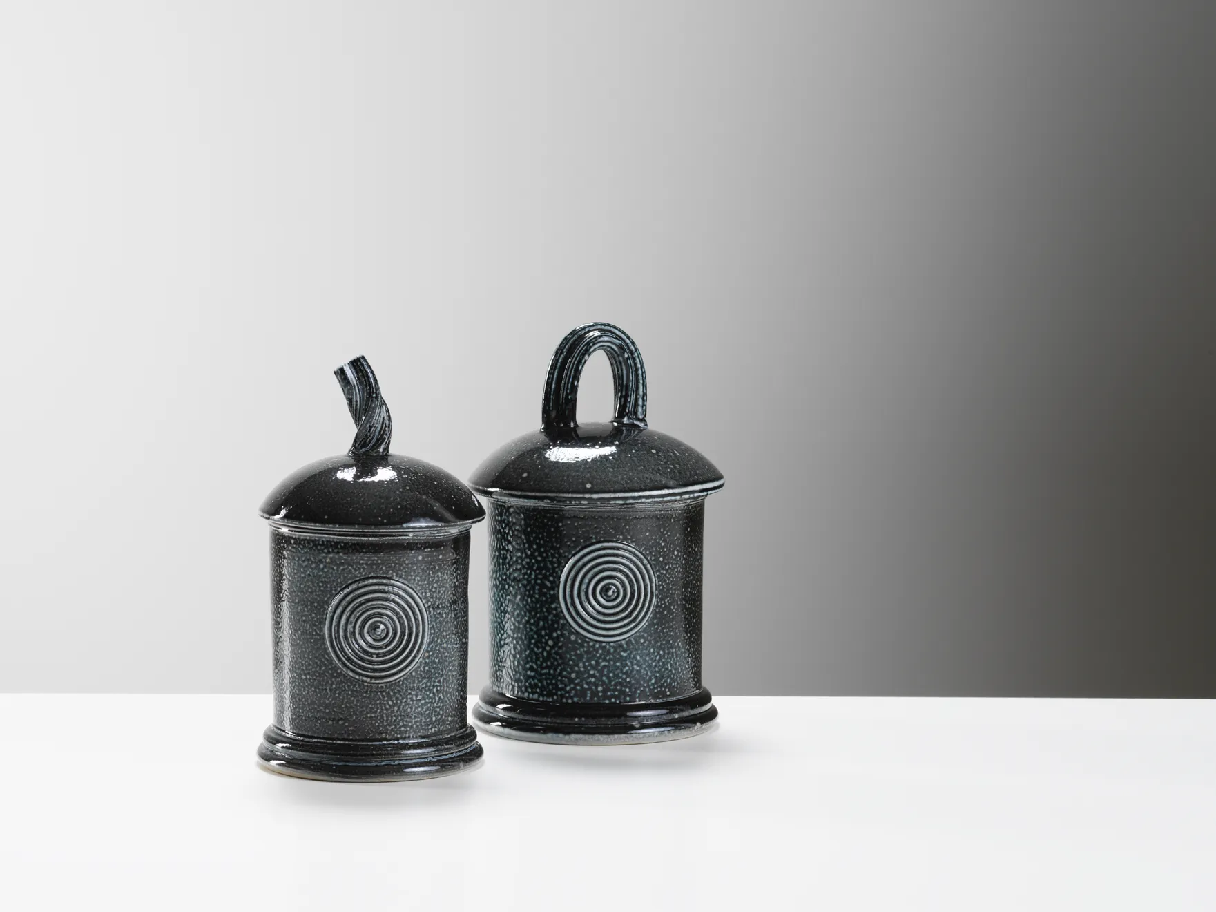 Walter Keeler, Small Lidded Jar