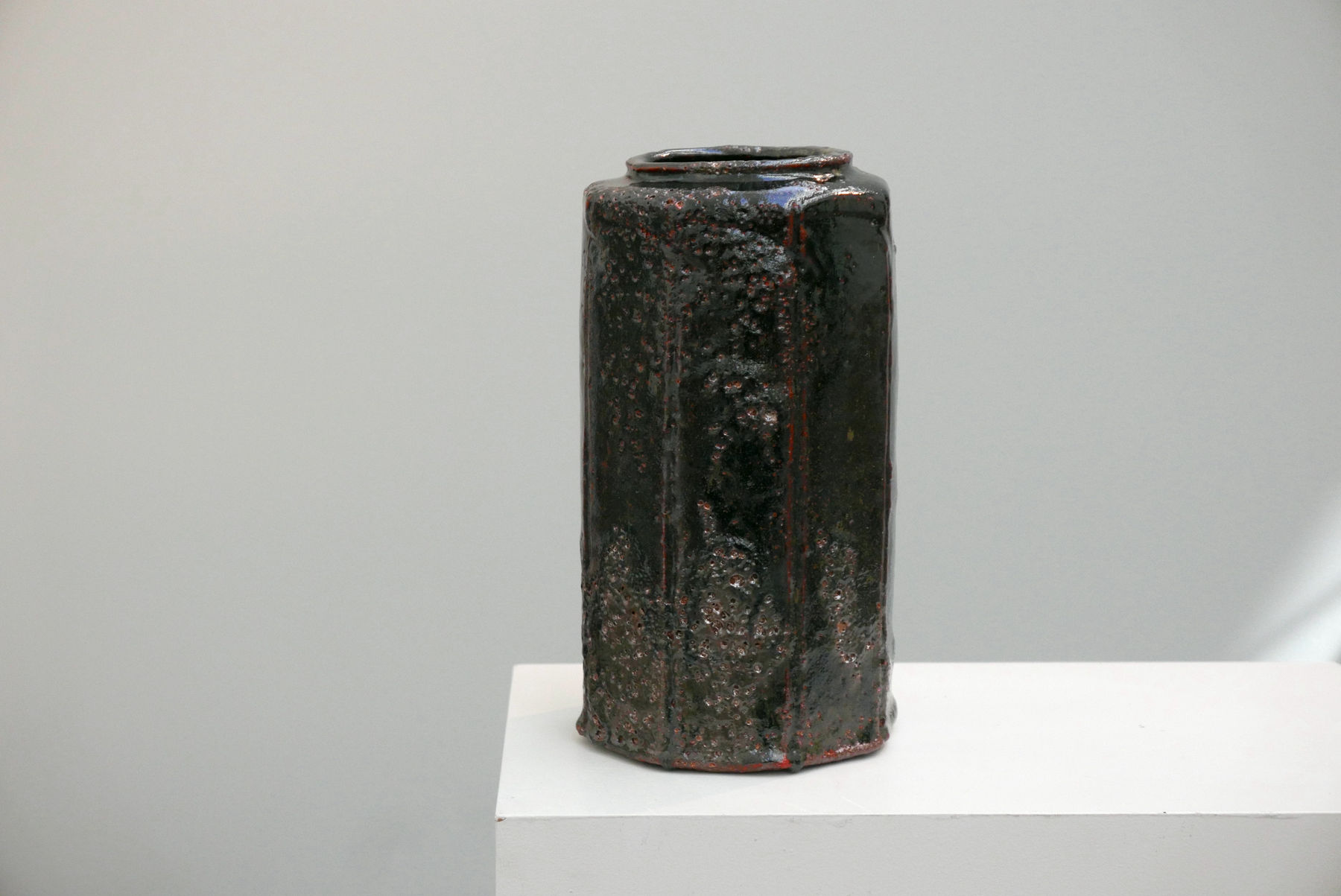 Hans Vangsø, Tall vase