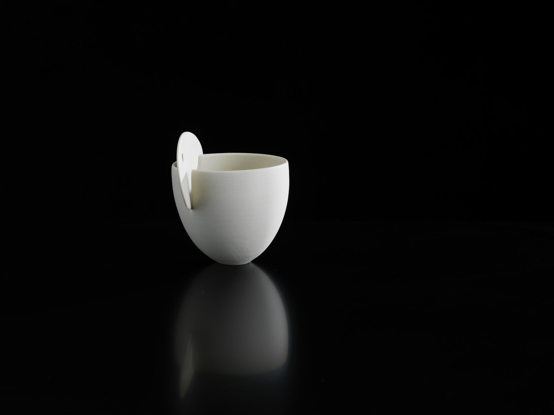 Ruth Duckworth, Porcelain 'Blade Form', c1985