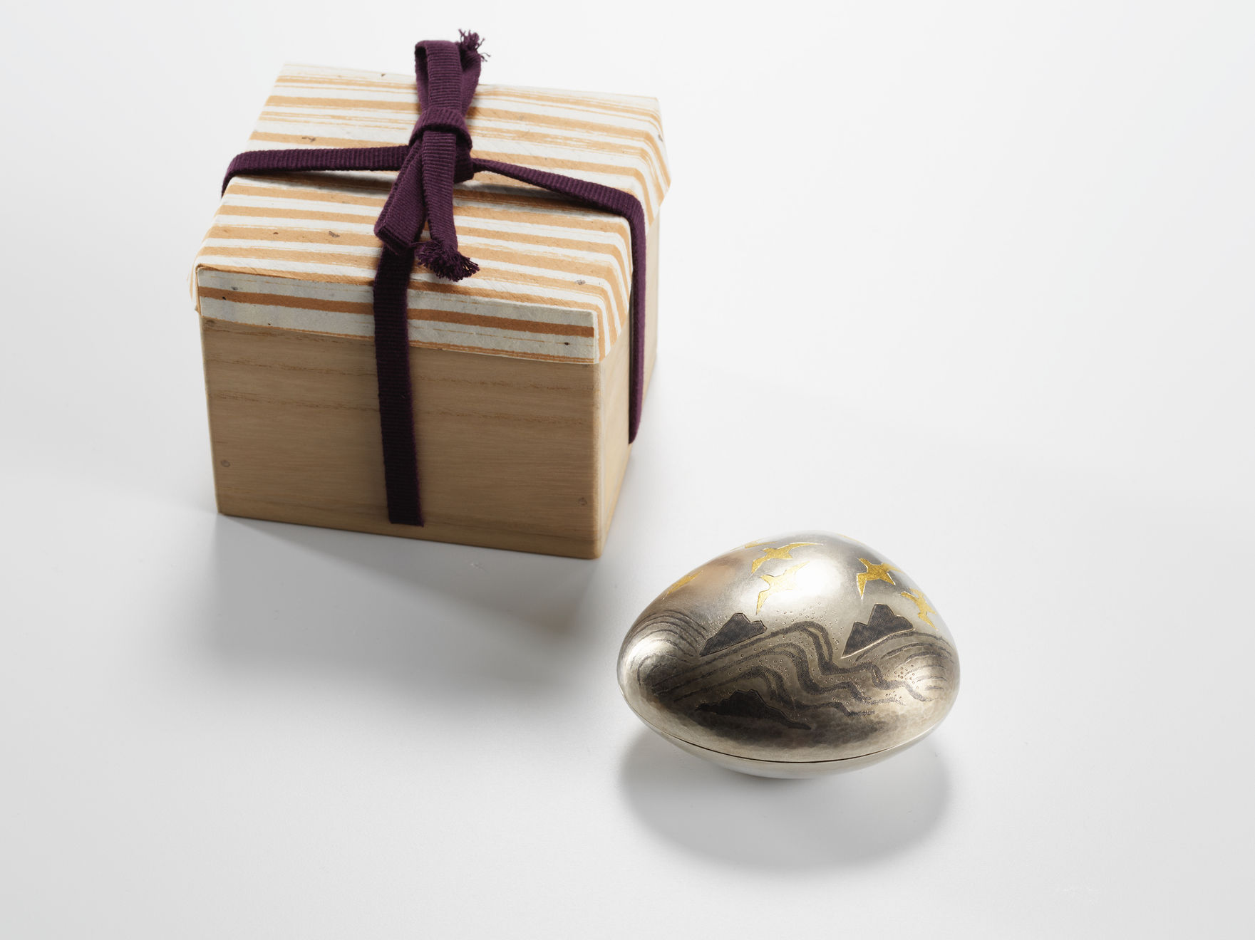 Osumi Yukie, Incense Box
