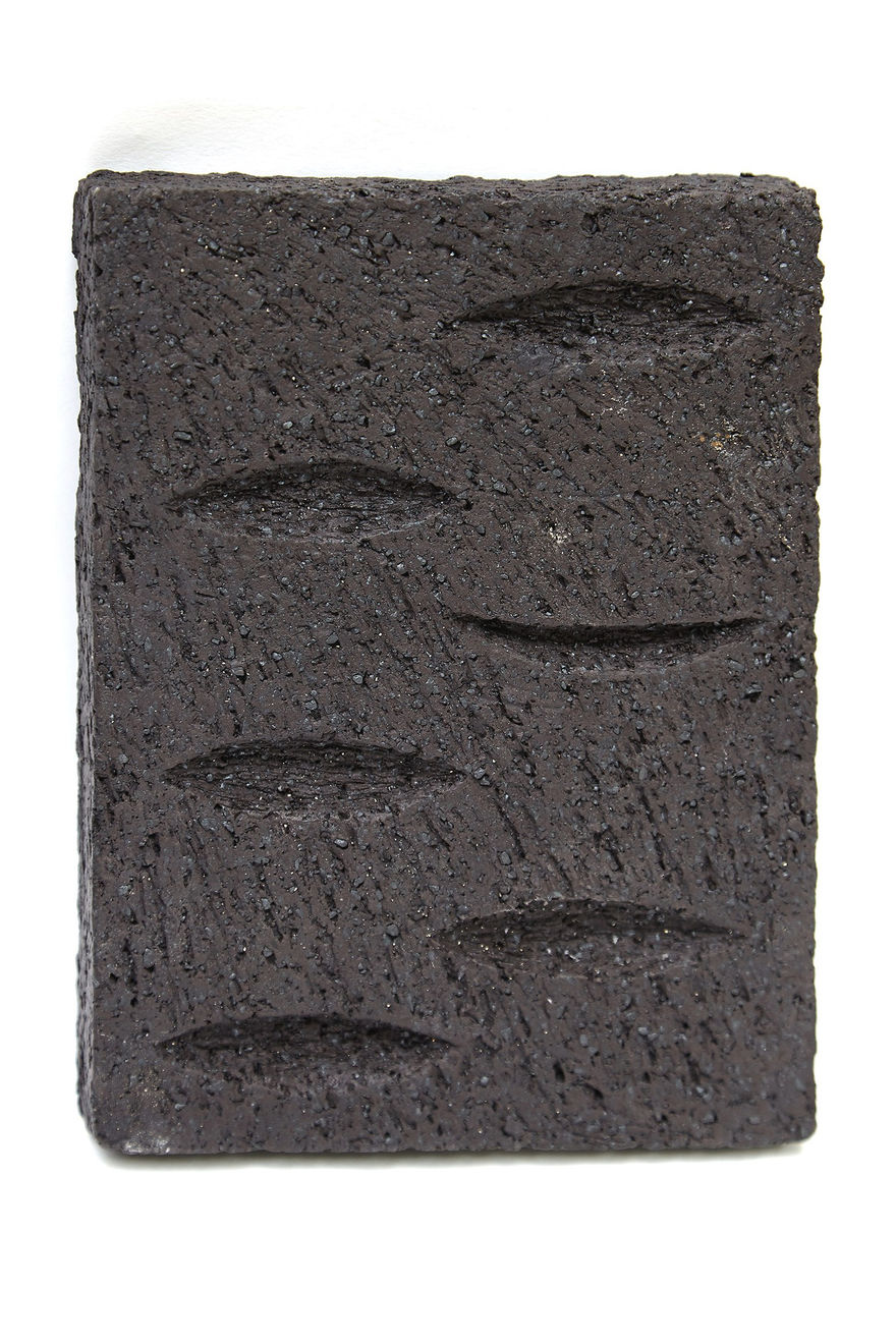 Sári Ember, 6 eyes, 2022