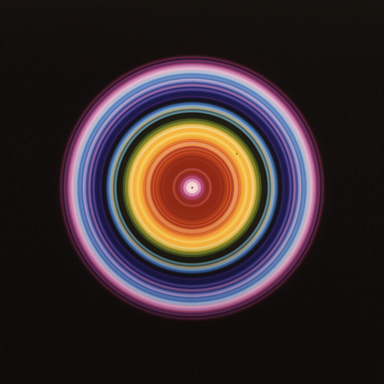 Rob and Nick Carter, Small Spectrum Circle V, 2004