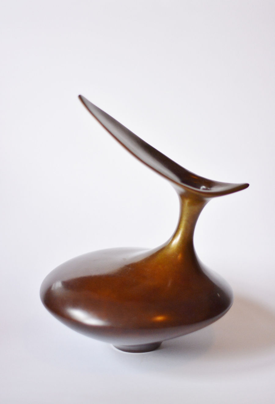 Vivienne Foley (Ceramics & Bronze), Bird Form, 2015