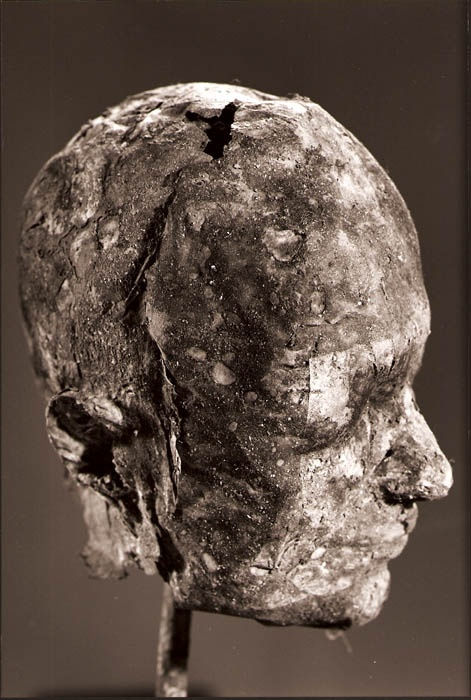 Silvia Hatzl, Ahnen, 2003