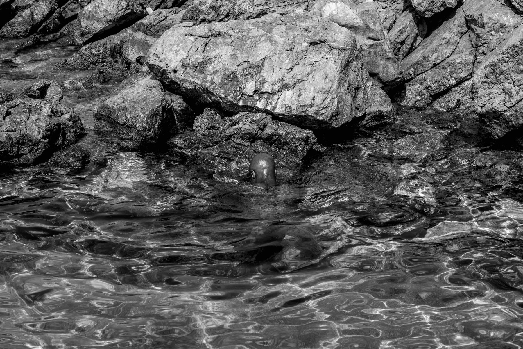 Ruben van Schalm, Hiding