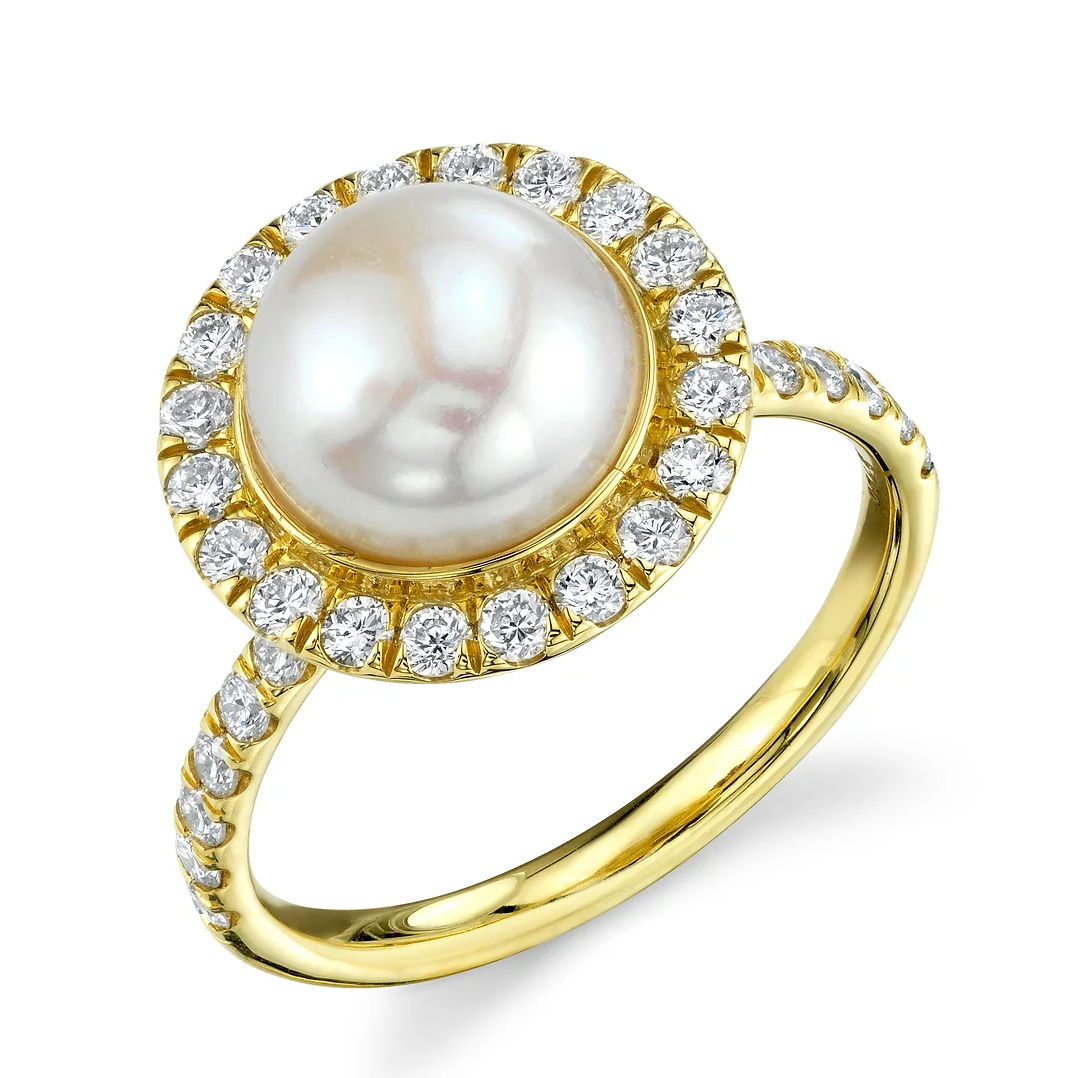 White Pearl Solitaire Ring by Slate Gray Gallery studio jeweler Sloane Street
