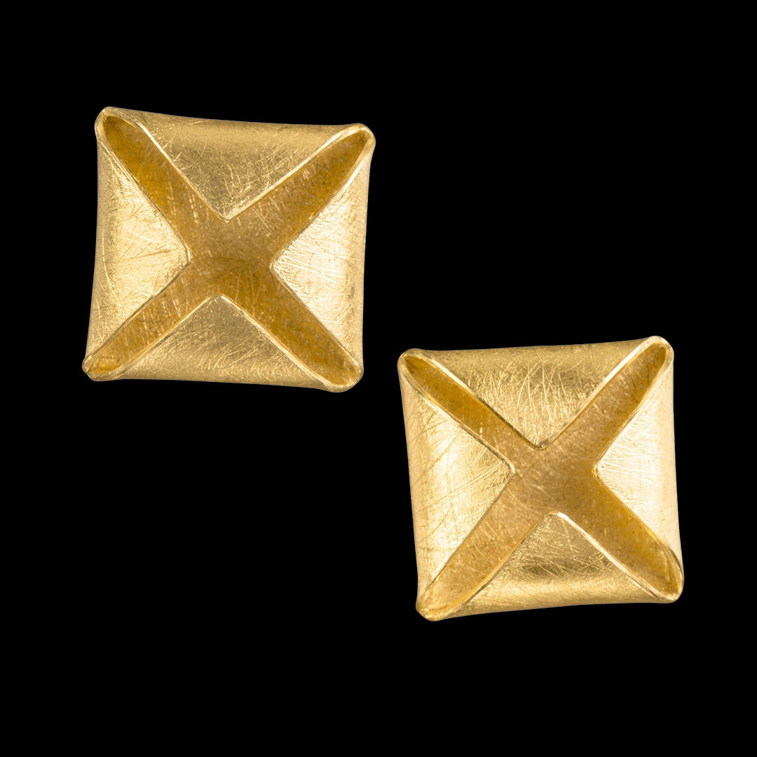 Petra Class, Folded Gold Studs