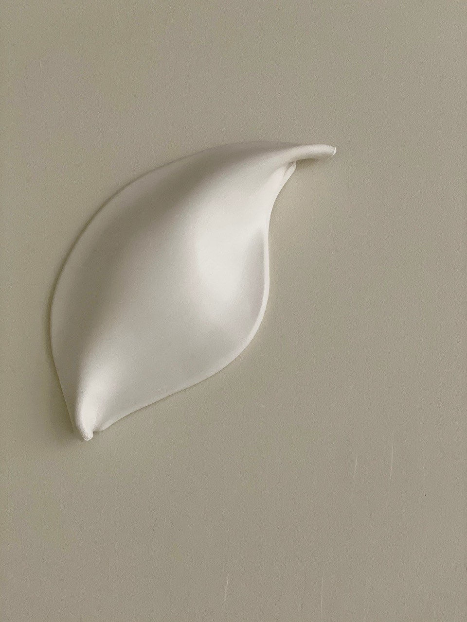 Angela Okajima-Kempinas, Shiro Petals, 2021